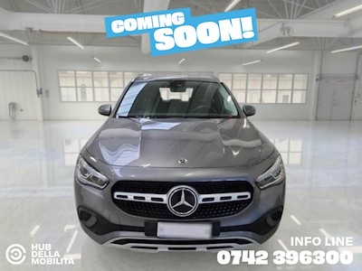 MERCEDES-BENZ GLA 200 d Automatic Business Extra